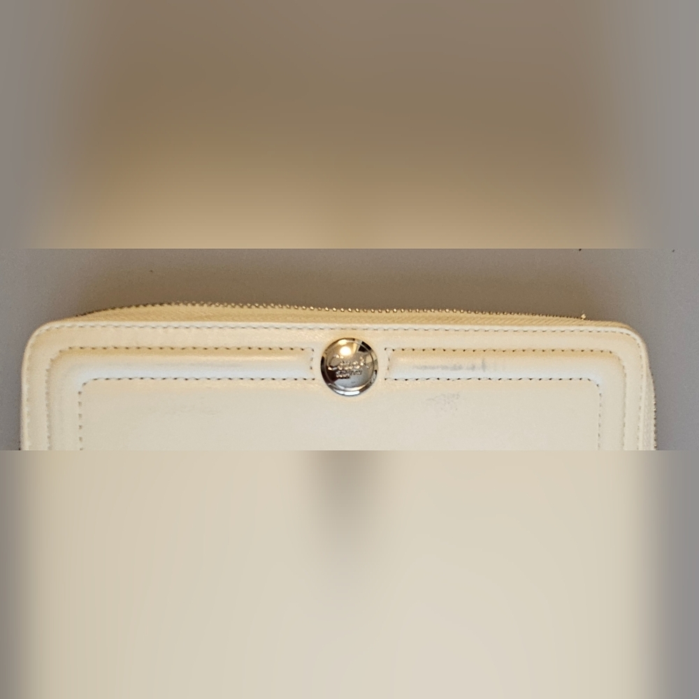 Coach Madison Full Size Leather Zip Around Accordian Style Cream Women's Wallet - Picture 5 of 11